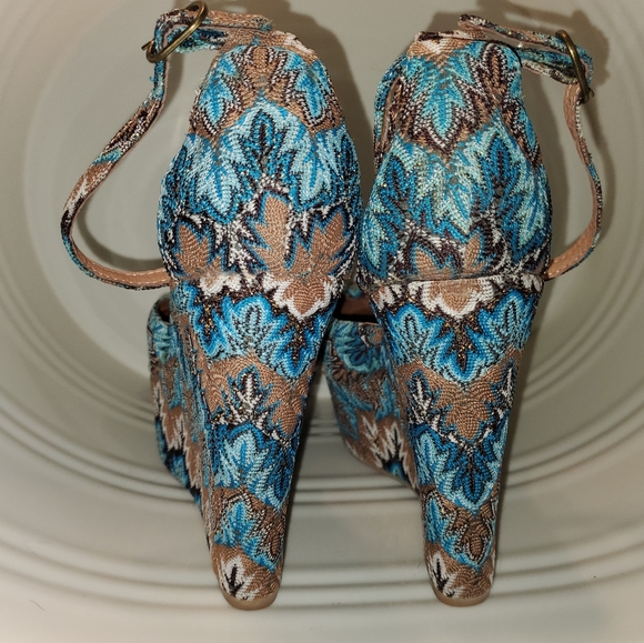 Jeffrey Campbell Ibiza Wedges - Picture 3 of 5